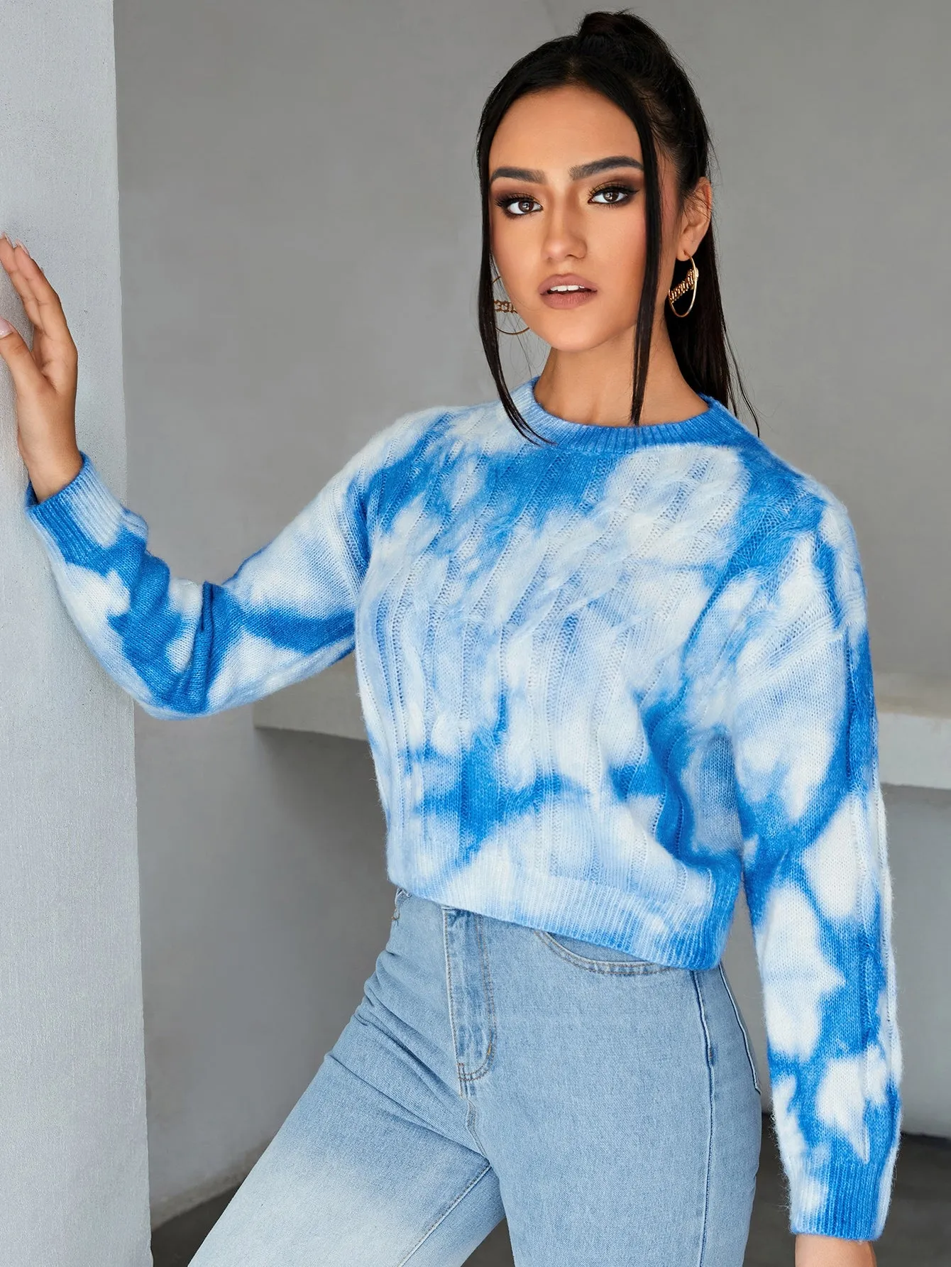 Blue White Tie Dye Drop Shoulder Slim Fit Round Neck Sweater Top