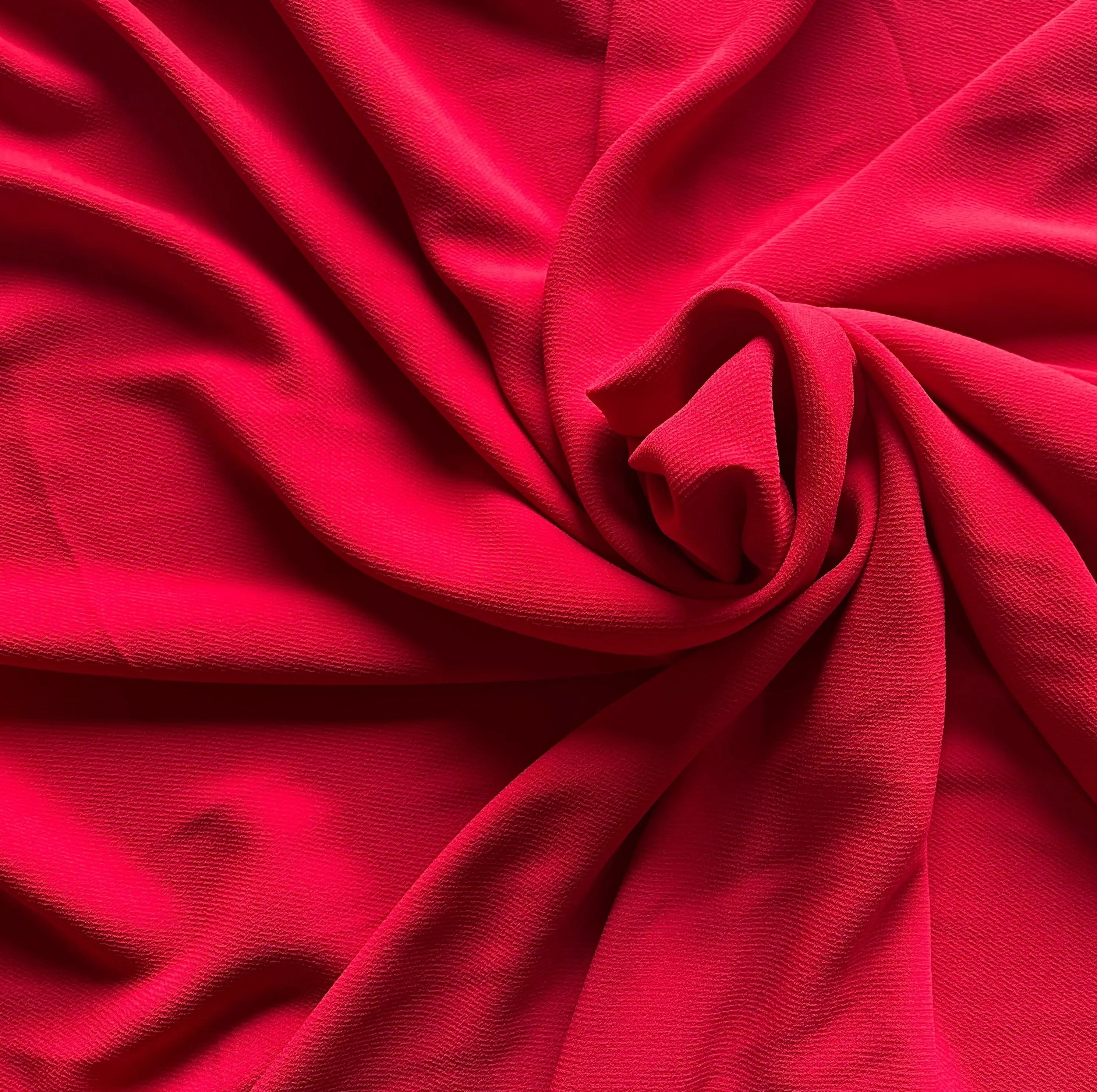 CREPE ROUGE BELLE TENUE