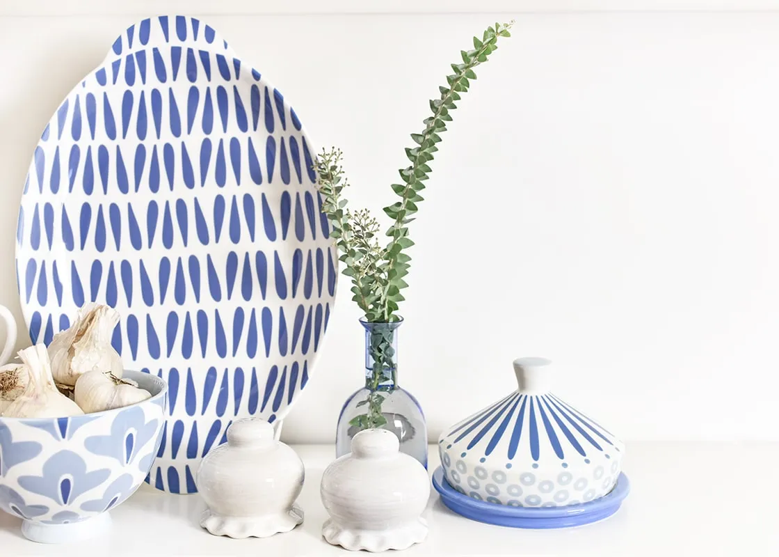 Iris Blue Burst Round Butter Dish