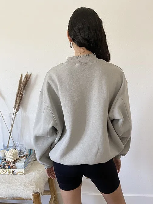 SOFT DISTRESSED PULLOVER